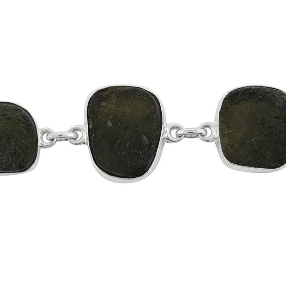Moldavite bracelet 46.5 ctw  Sterling Silver. - Picture 8 of 11
